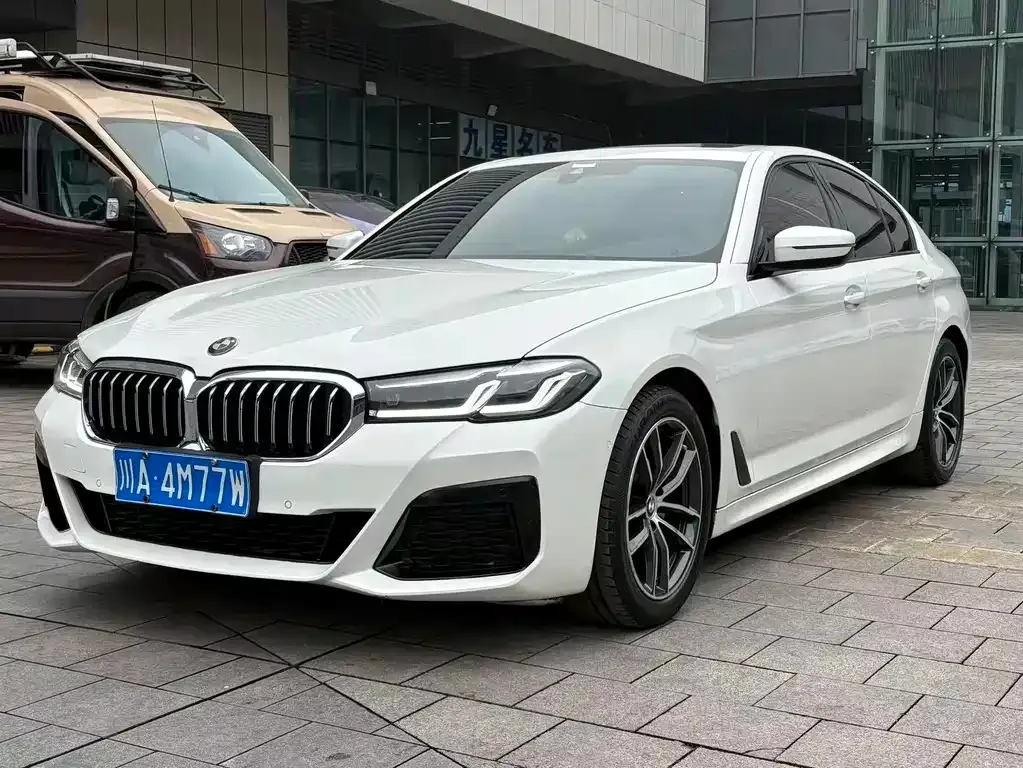 BMW 5 Series (Import) — фото 1