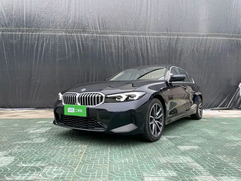 BMW 3 Series — фото 1