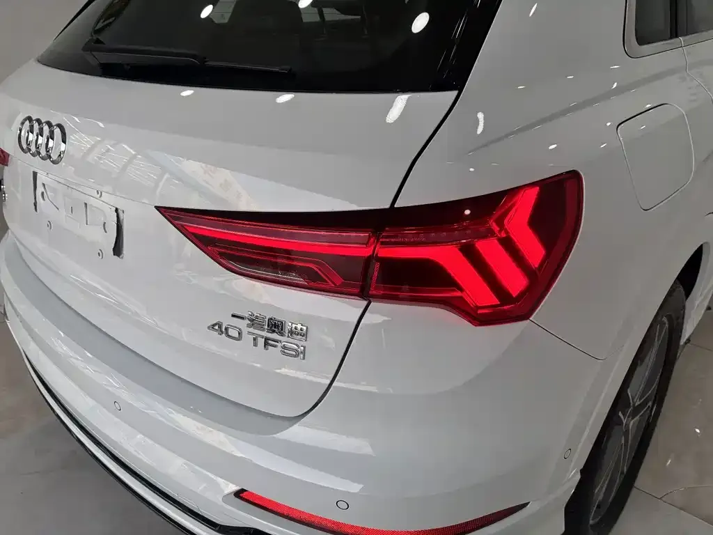 Audi Q3 — фото 2