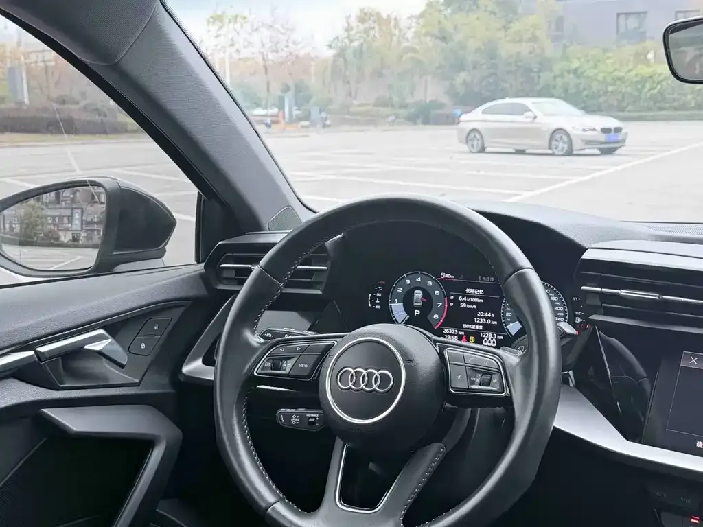Audi A3 2023 из CN, фото 3