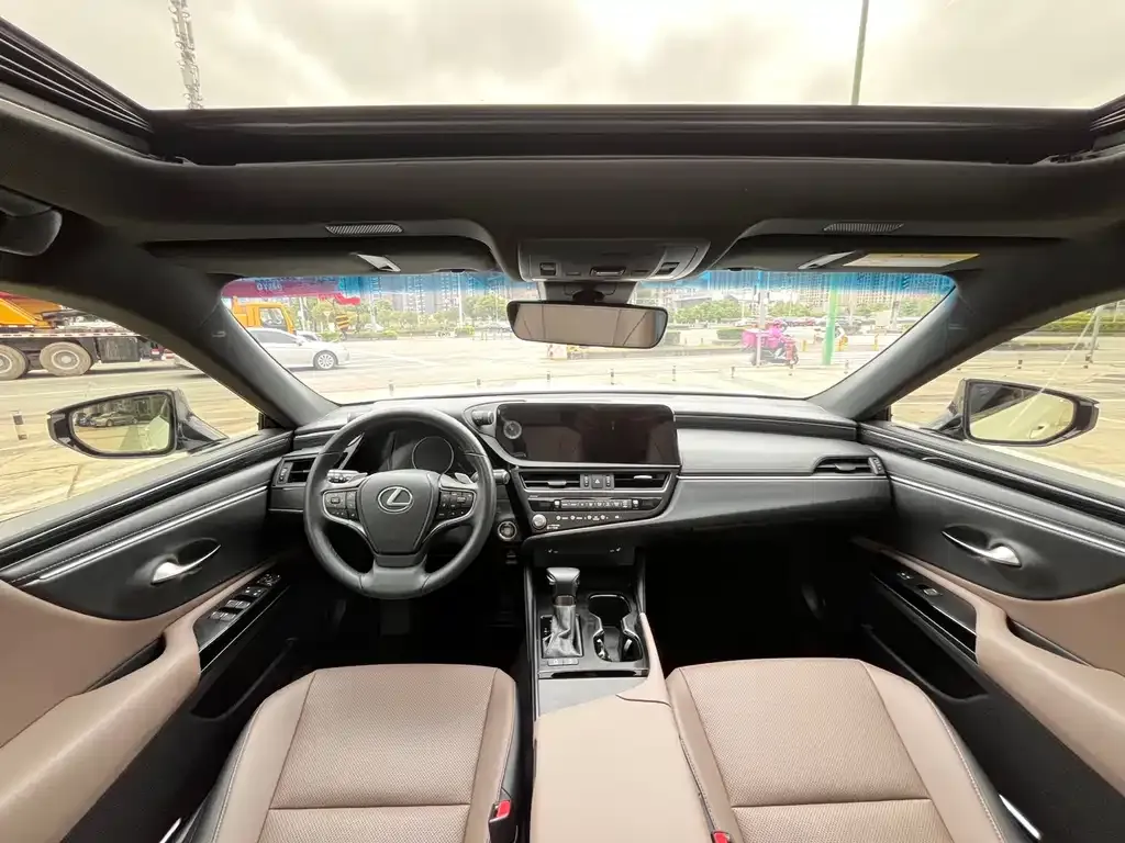 Lexus ES 2022 из CN, фото 7