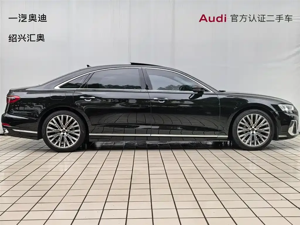 Audi A8 — фото 3