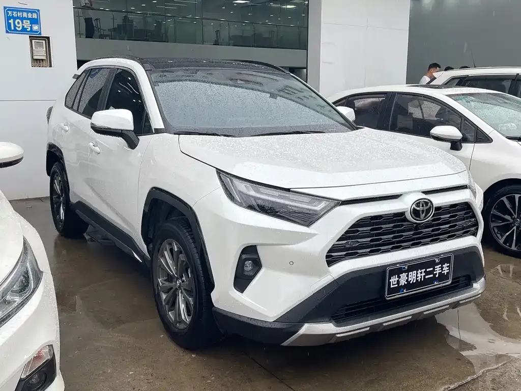 Toyota RAV4 2025 из CN, фото 6