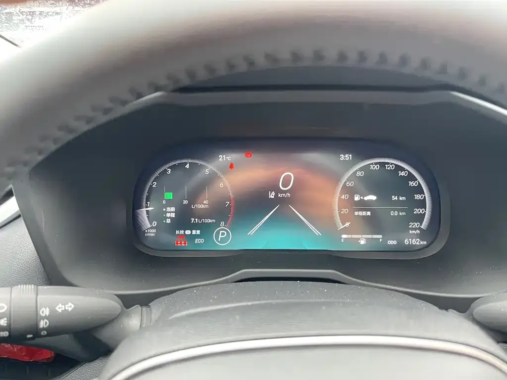 Toyota RAV4 2025 из CN, фото 2
