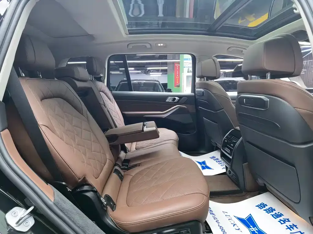 BMW X7 2023 из CN, фото 10