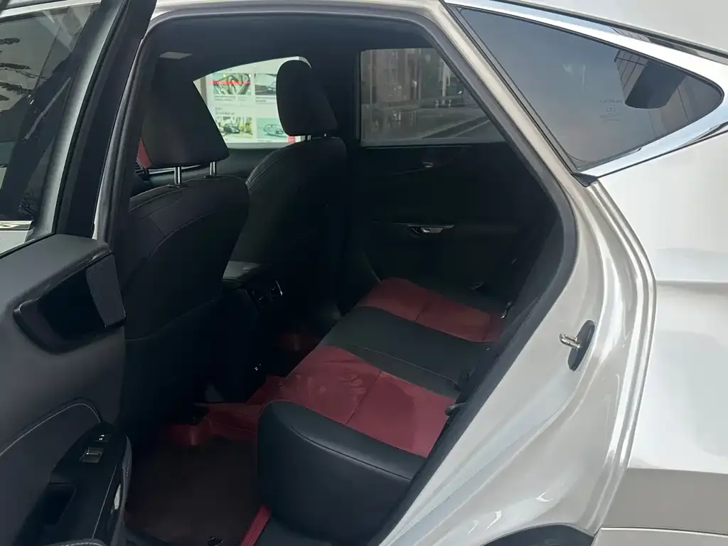 Lexus NX 2024 из CN, фото 2