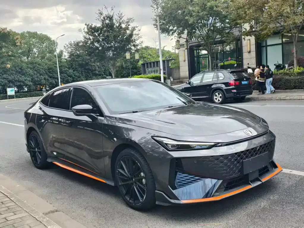Changan UNI-V 2024 из CN, фото 6