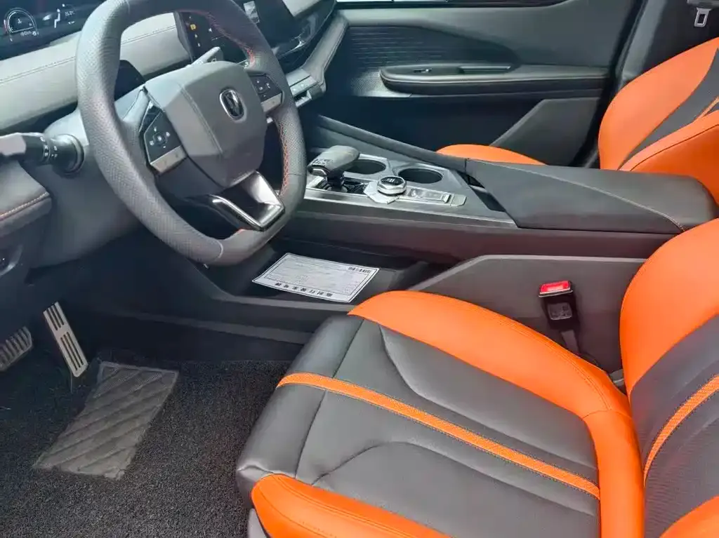 Changan UNI-V 2024 из CN, фото 7