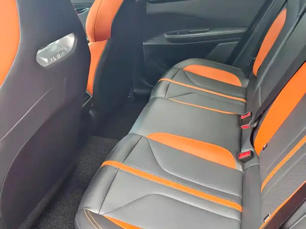 Changan UNI-V 2024 из CN, фото 2