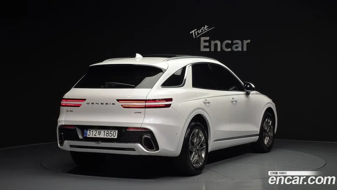 Genesis GV70 2024 из KR, фото 4