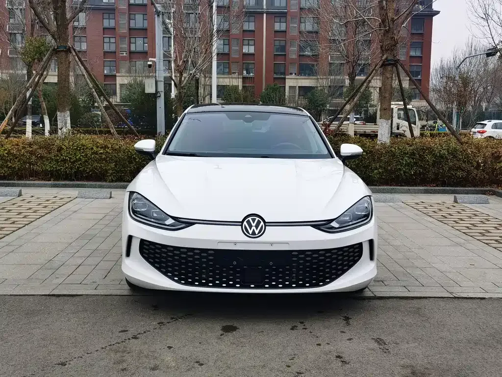 Volkswagen Lamando 2023 из CN, фото 9