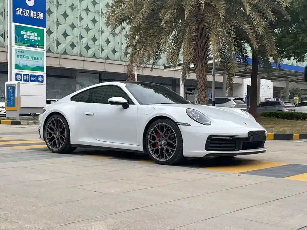 Porsche 911 2022 из CN, фото 2