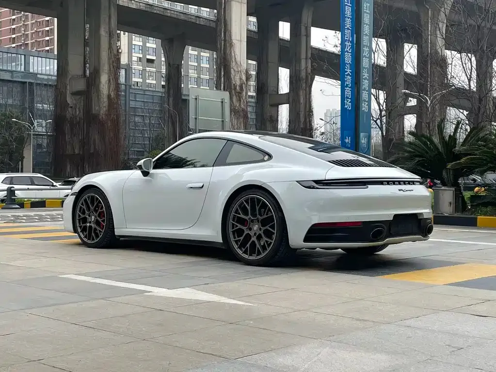 Porsche 911 2022 из CN, фото 8