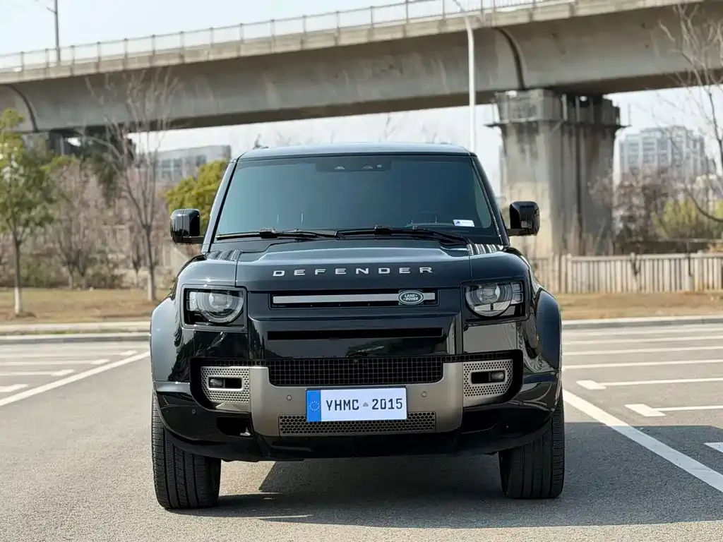 Land Rover Defender — фото 4