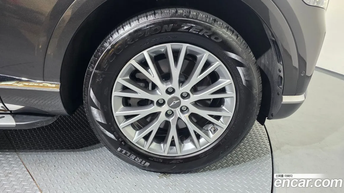 Genesis GV80 — фото 10