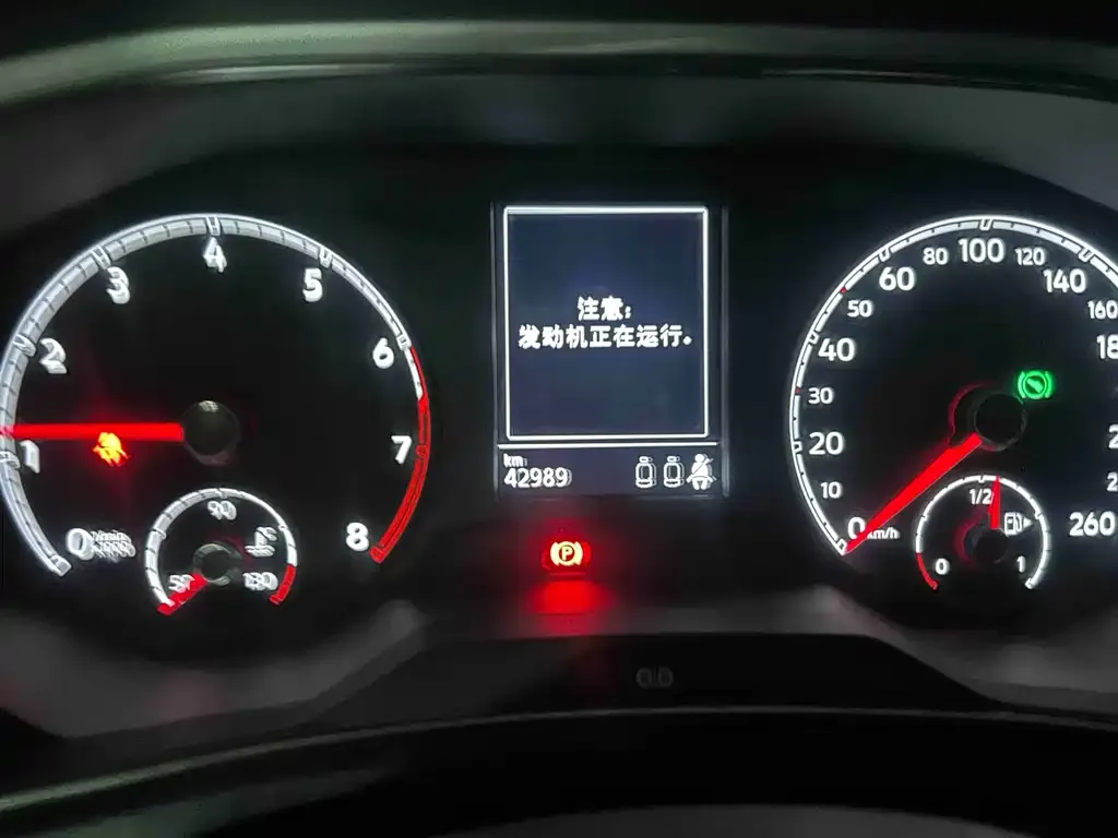 Volkswagen T-Roc 2021 из CN, фото 2