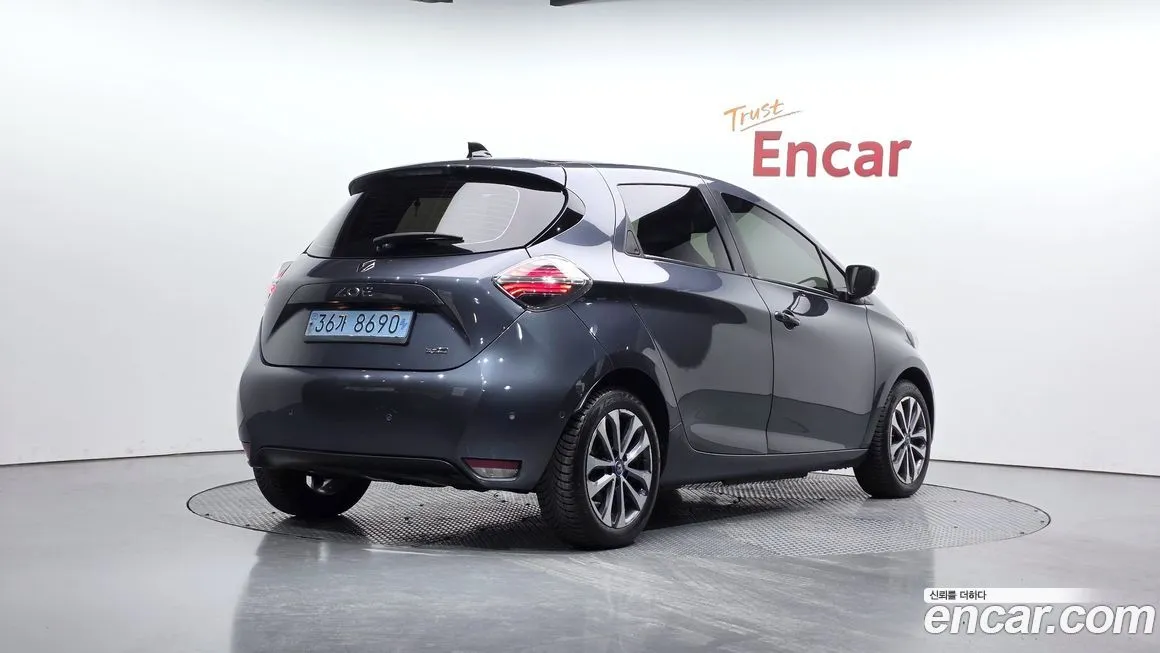Renault Korea (Samsung) Zoe 2021 из KR, фото 5