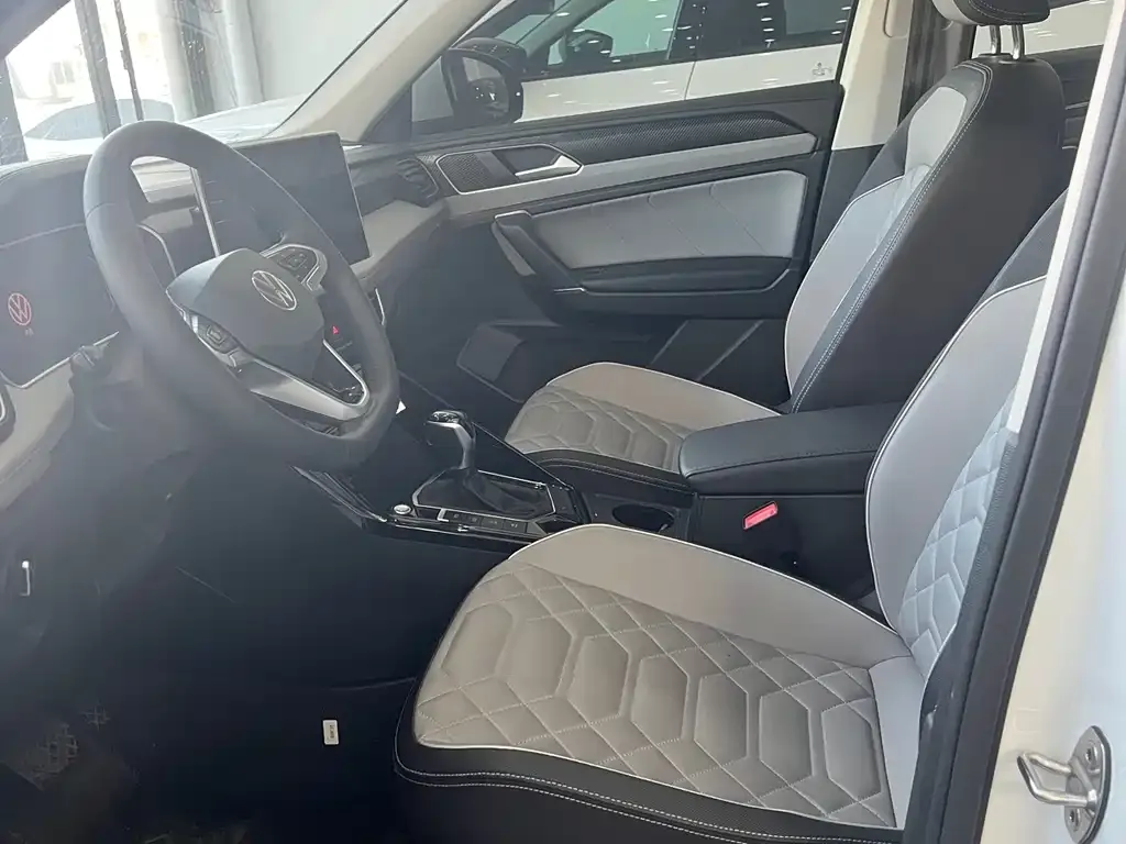 Volkswagen Tayron 2022 из CN, фото 6