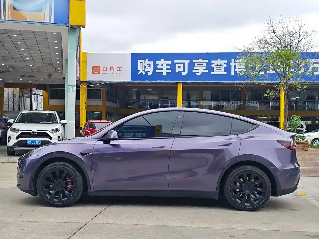 Tesla Model Y — фото 2
