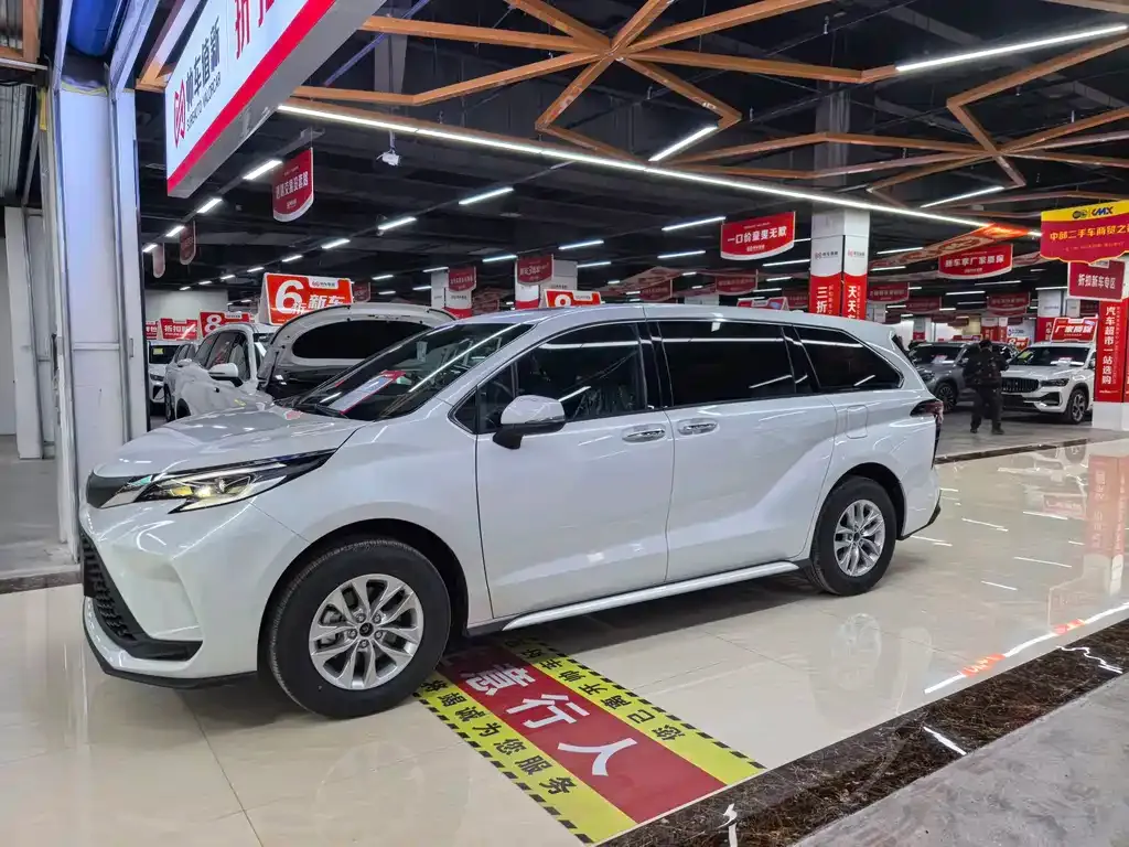 Toyota Granvia 2026 из CN, фото 2
