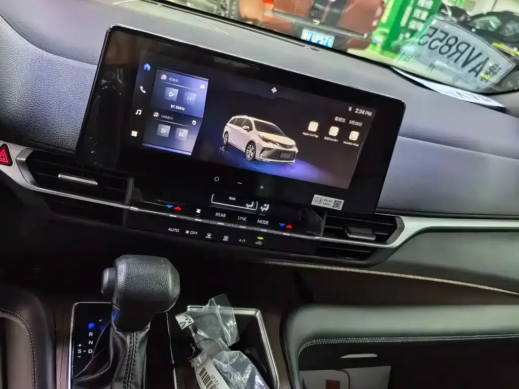 Toyota Granvia 2026 из CN, фото 4