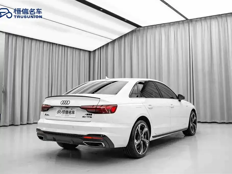 Audi A4L 2025 из CN, фото 6
