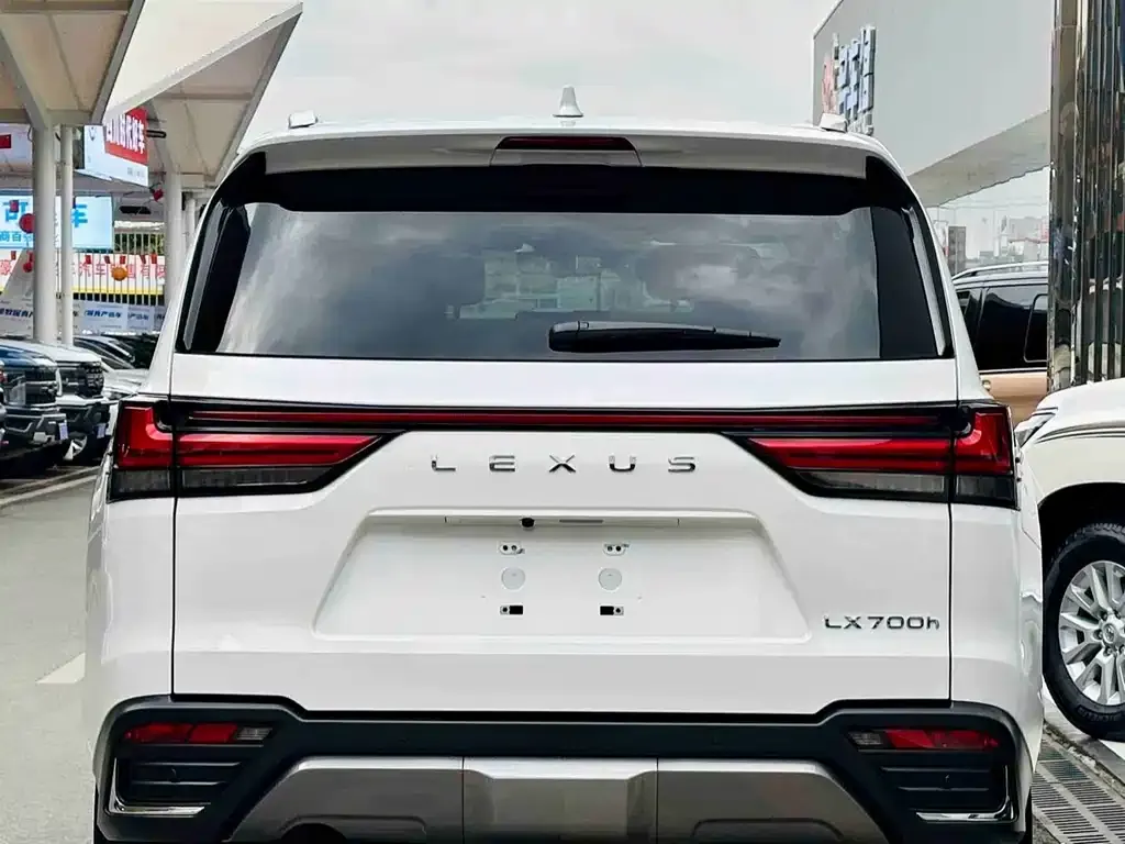 Lexus LX 2025 из CN, фото 6