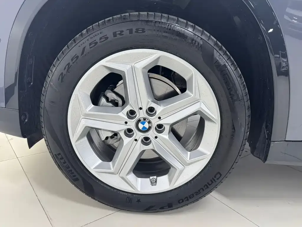 BMW X1 — фото 4
