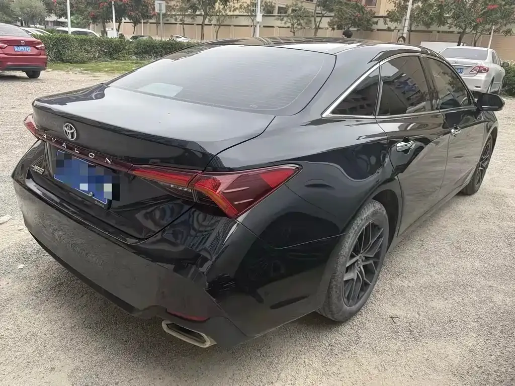 Toyota Avalon 2022 из CN, фото 4