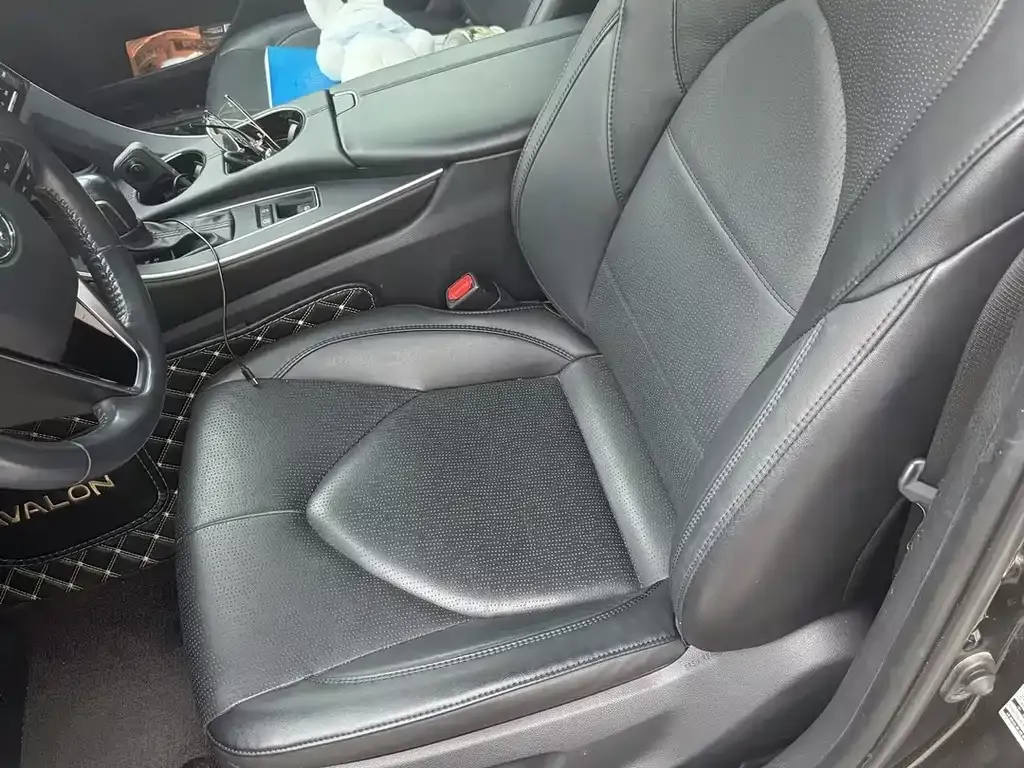 Toyota Avalon 2022 из CN, фото 5