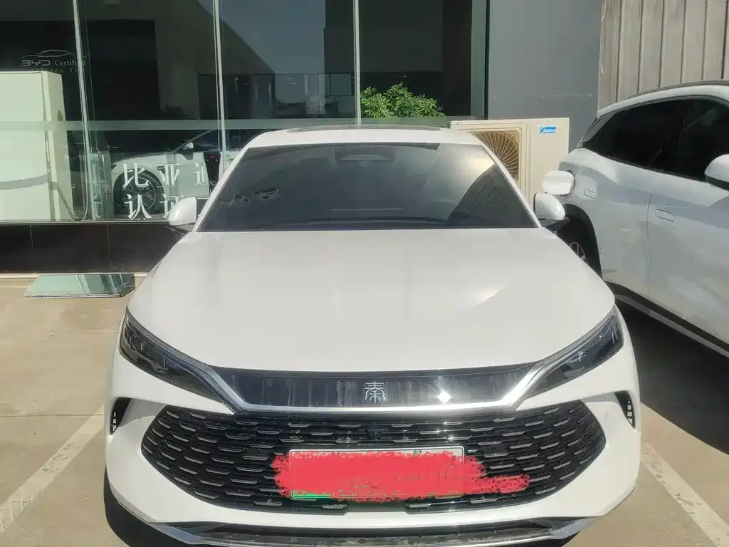 BYD Qin L — фото 10