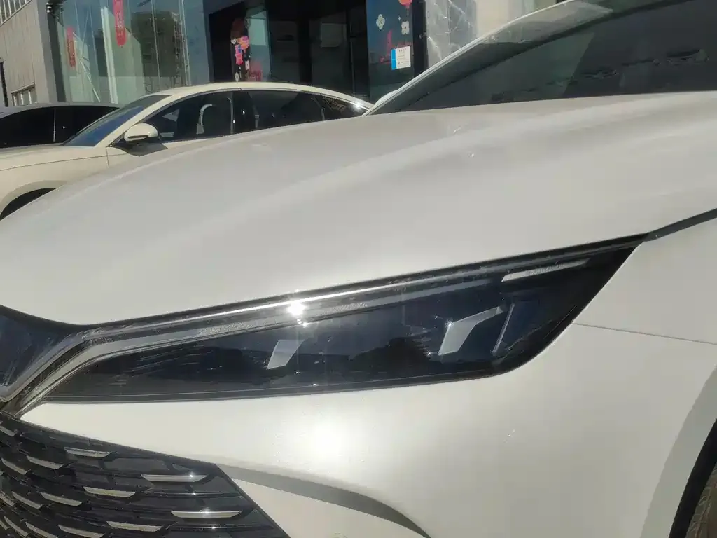 BYD Qin L — фото 4