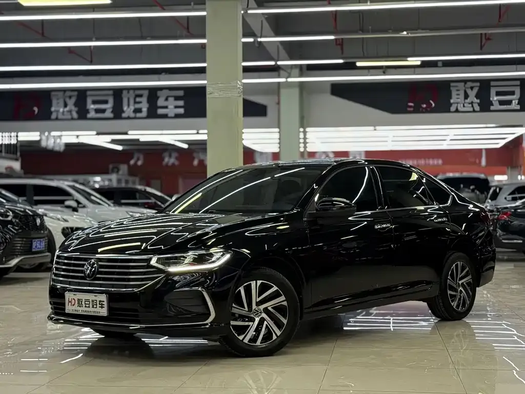 Volkswagen Lavida 2022 из CN, фото 1