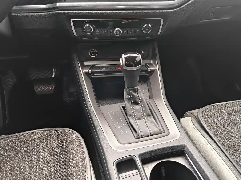 Audi Q3 2022 из CN, фото 3
