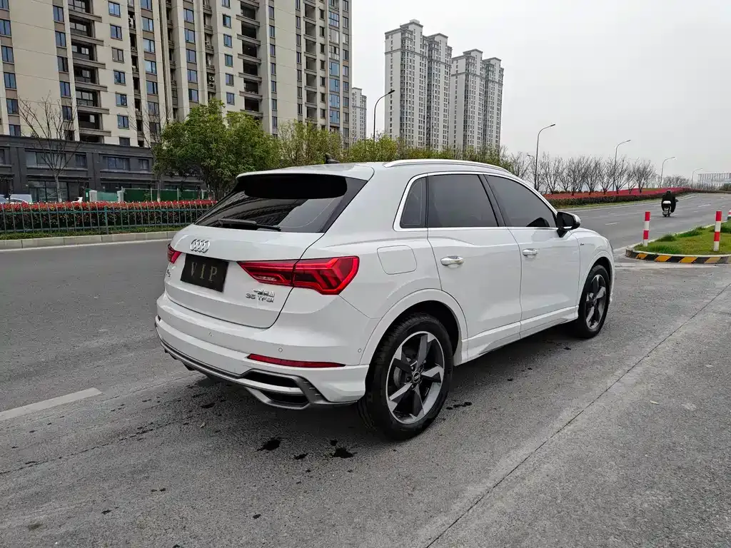 Audi Q3 2022 из CN, фото 5