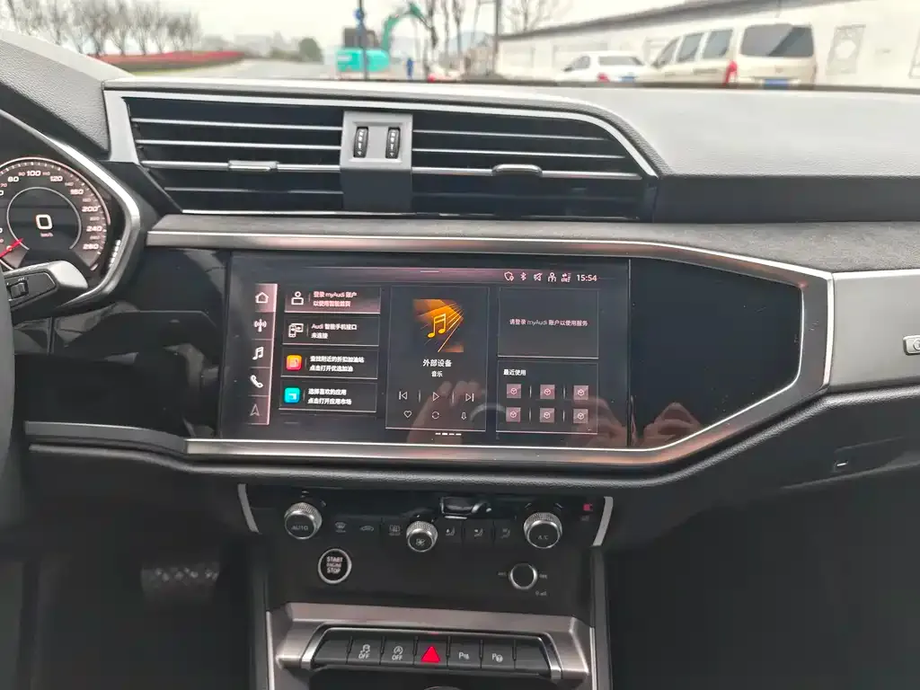Audi Q3 2022 из CN, фото 8