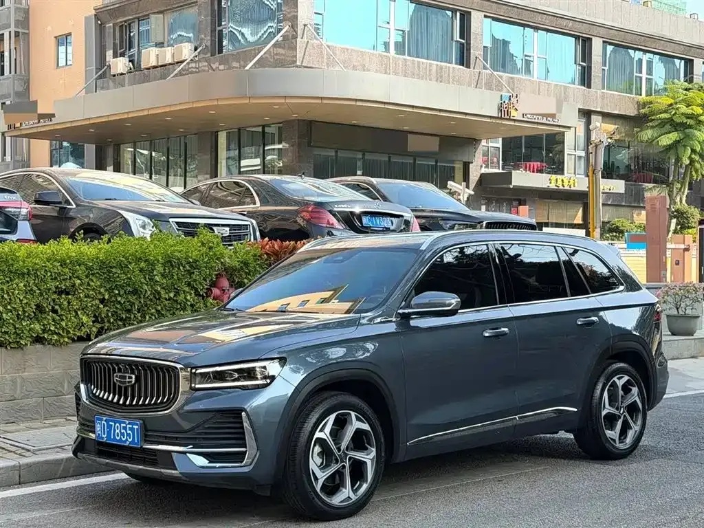 Geely Xingyue L — фото 1
