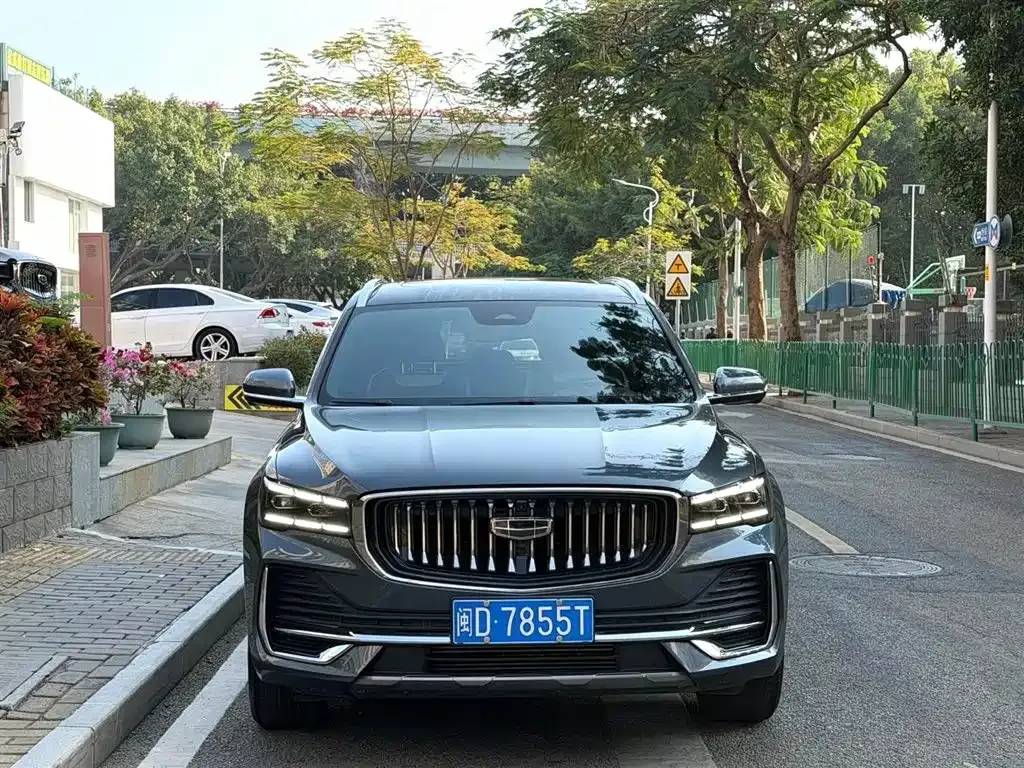 Geely Xingyue L — фото 10