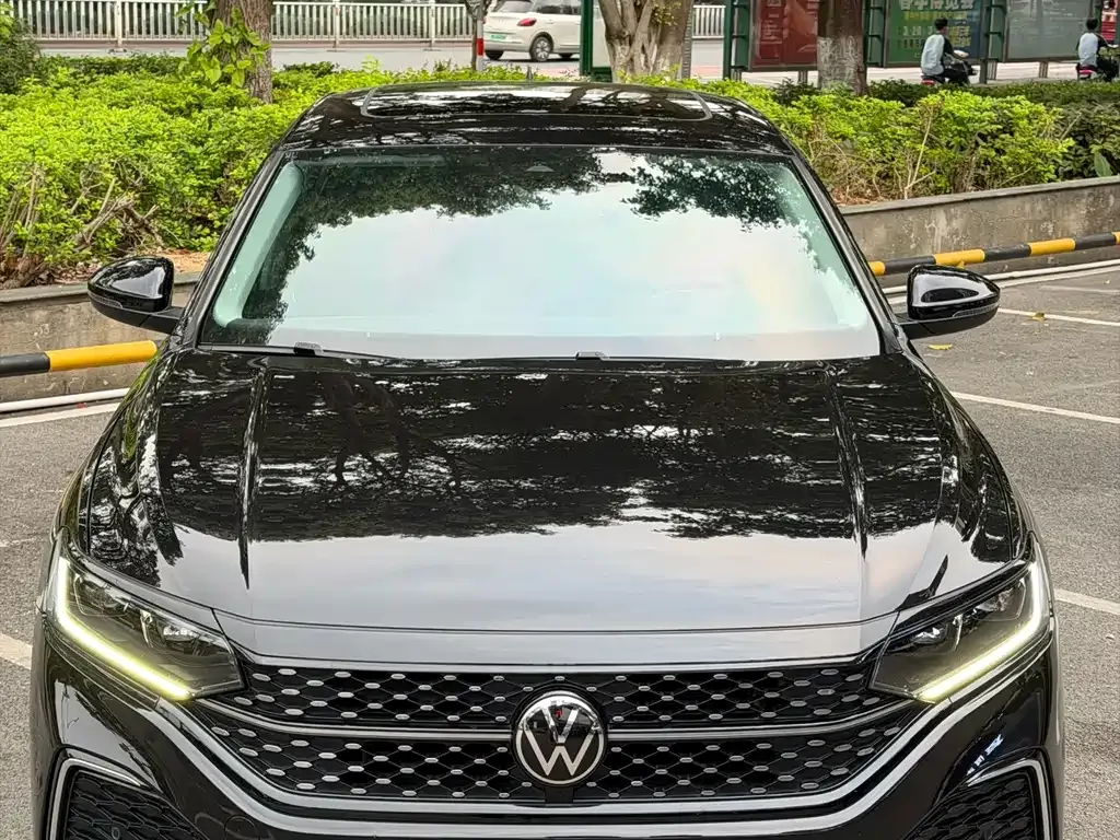 Volkswagen Passat — фото 9