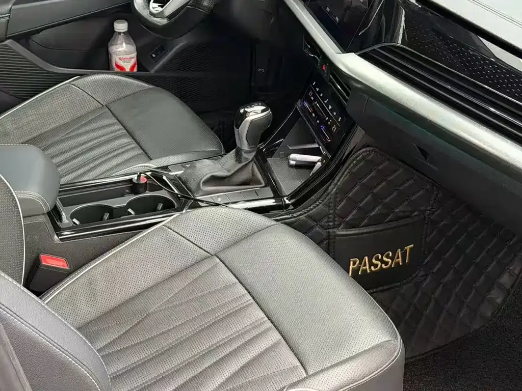 Volkswagen Passat — фото 2