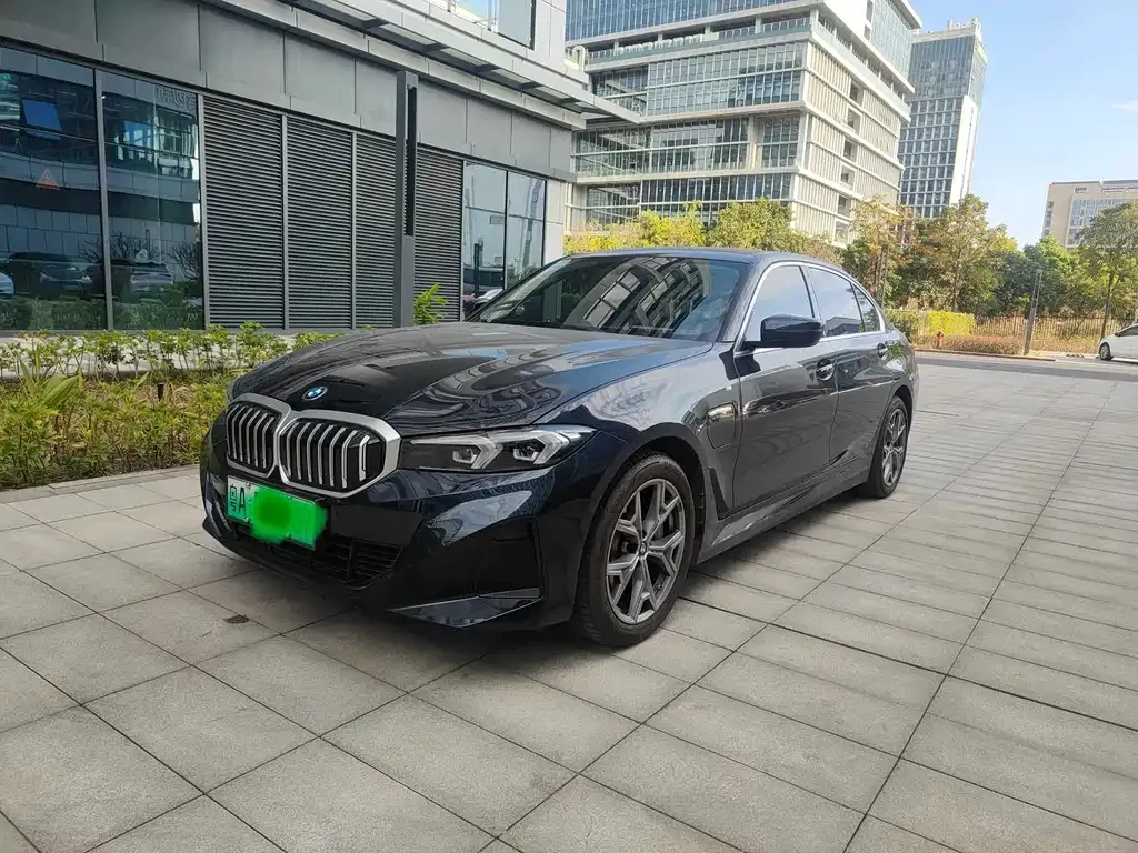 BMW i3 — фото 1