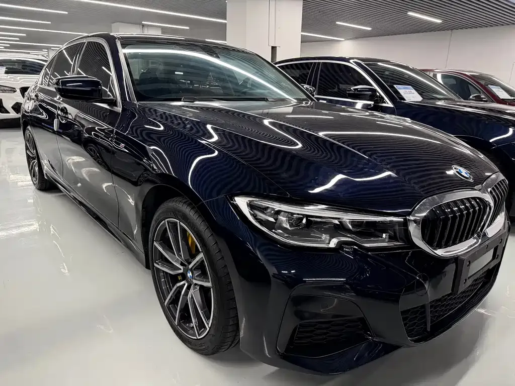 BMW 3 Series — фото 1