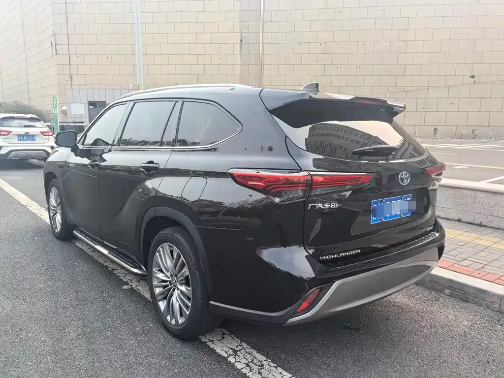Toyota Highlander 2022 из CN, фото 7