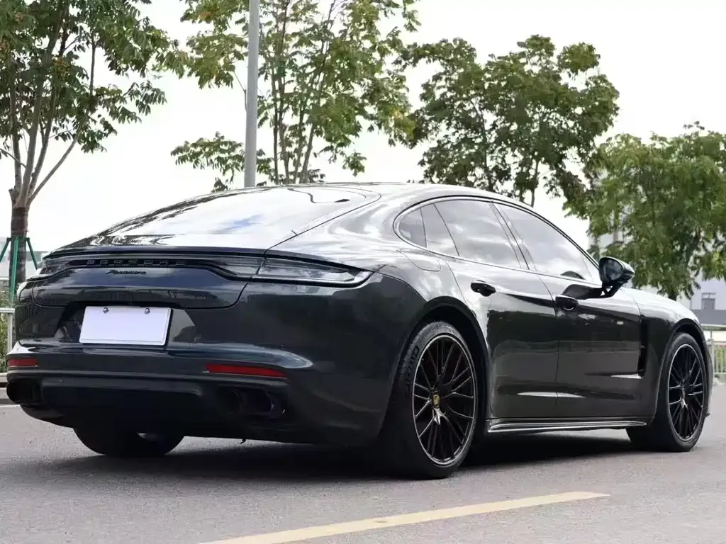 Porsche Panamera — фото 5