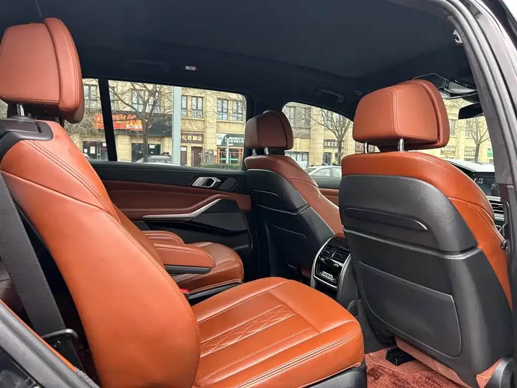 BMW X7 2021 из CN, фото 6