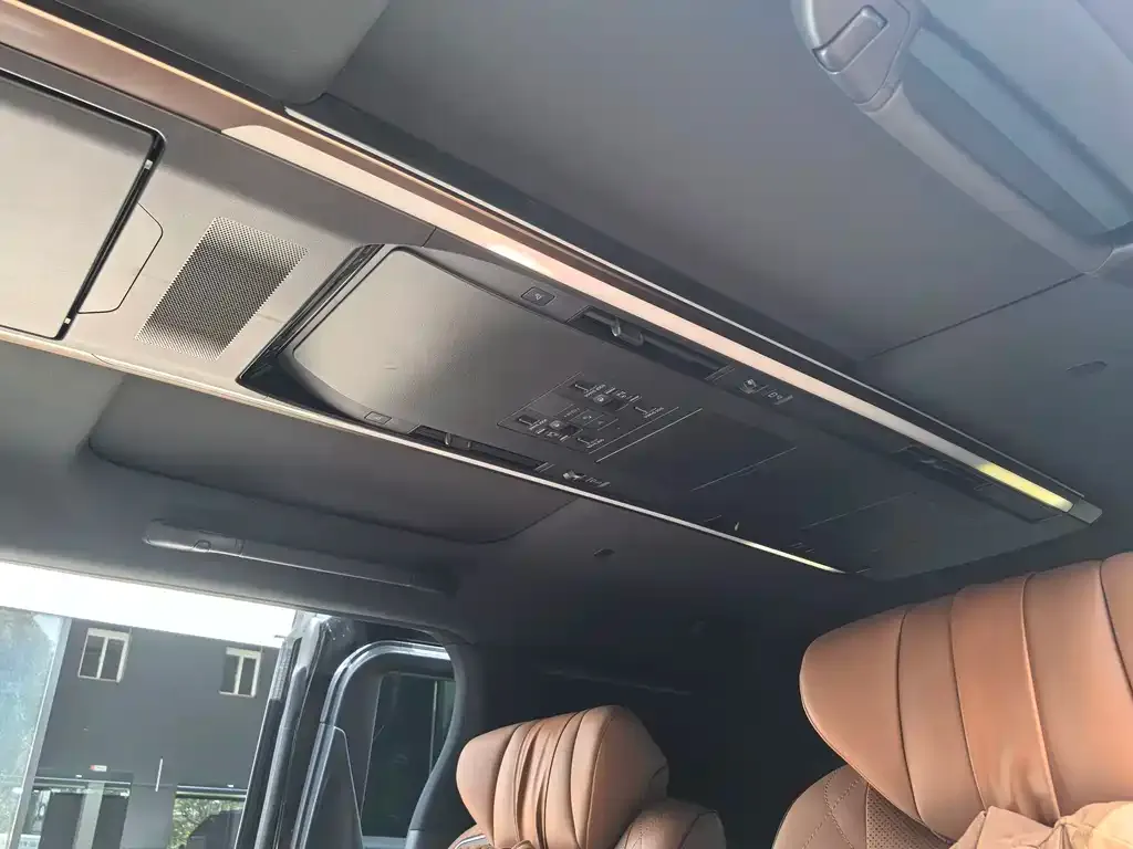 Toyota Vellfire 2024 из CN, фото 2