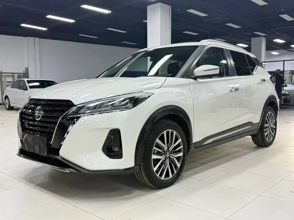 Nissan Kicks — фото 1