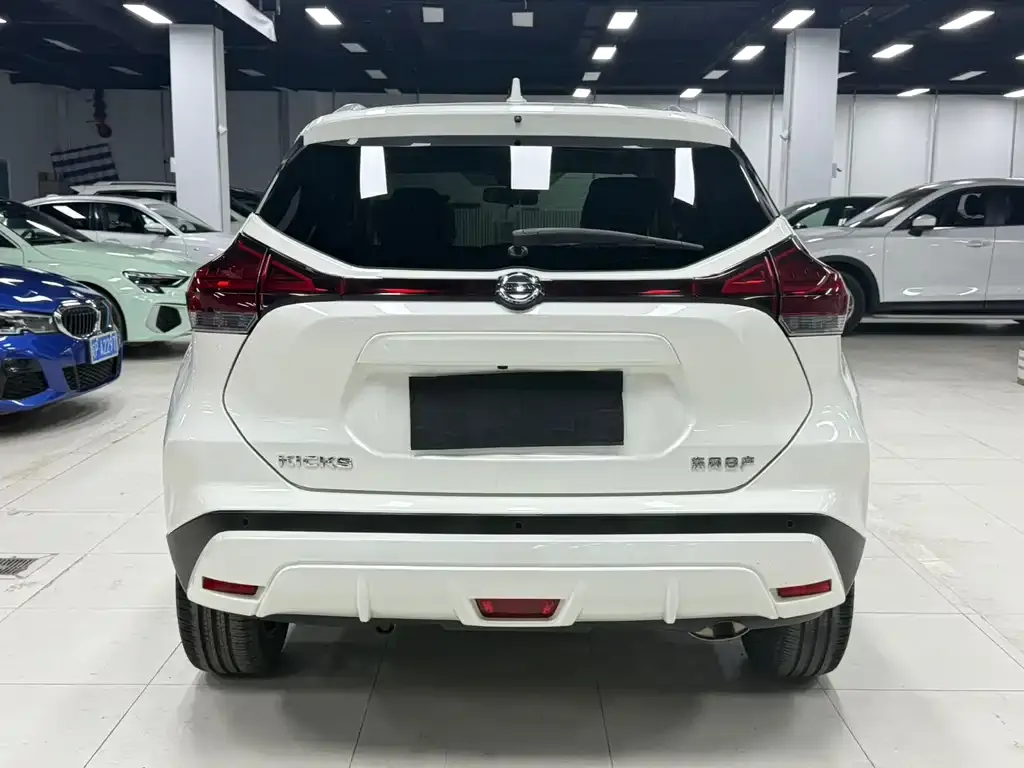Nissan Kicks — фото 7