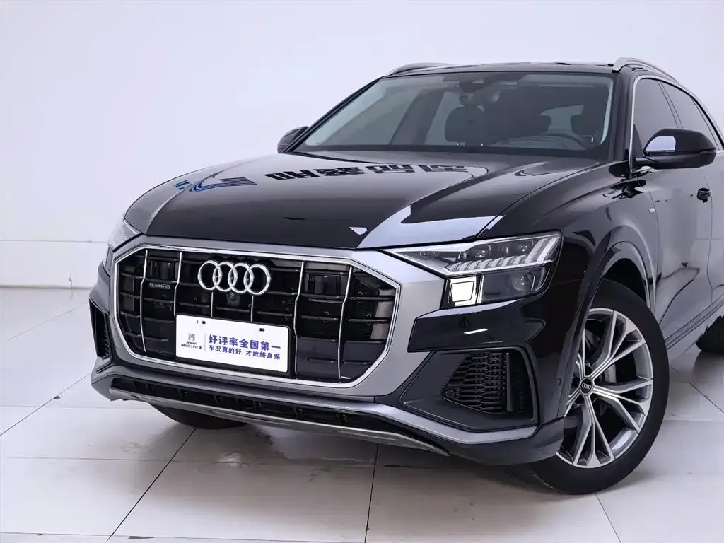 Audi Q8 — фото 3
