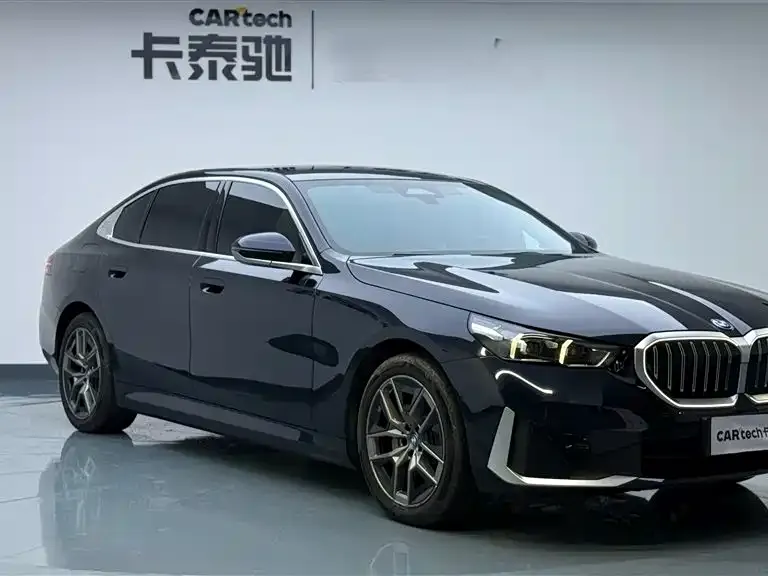 BMW i5 — фото 7